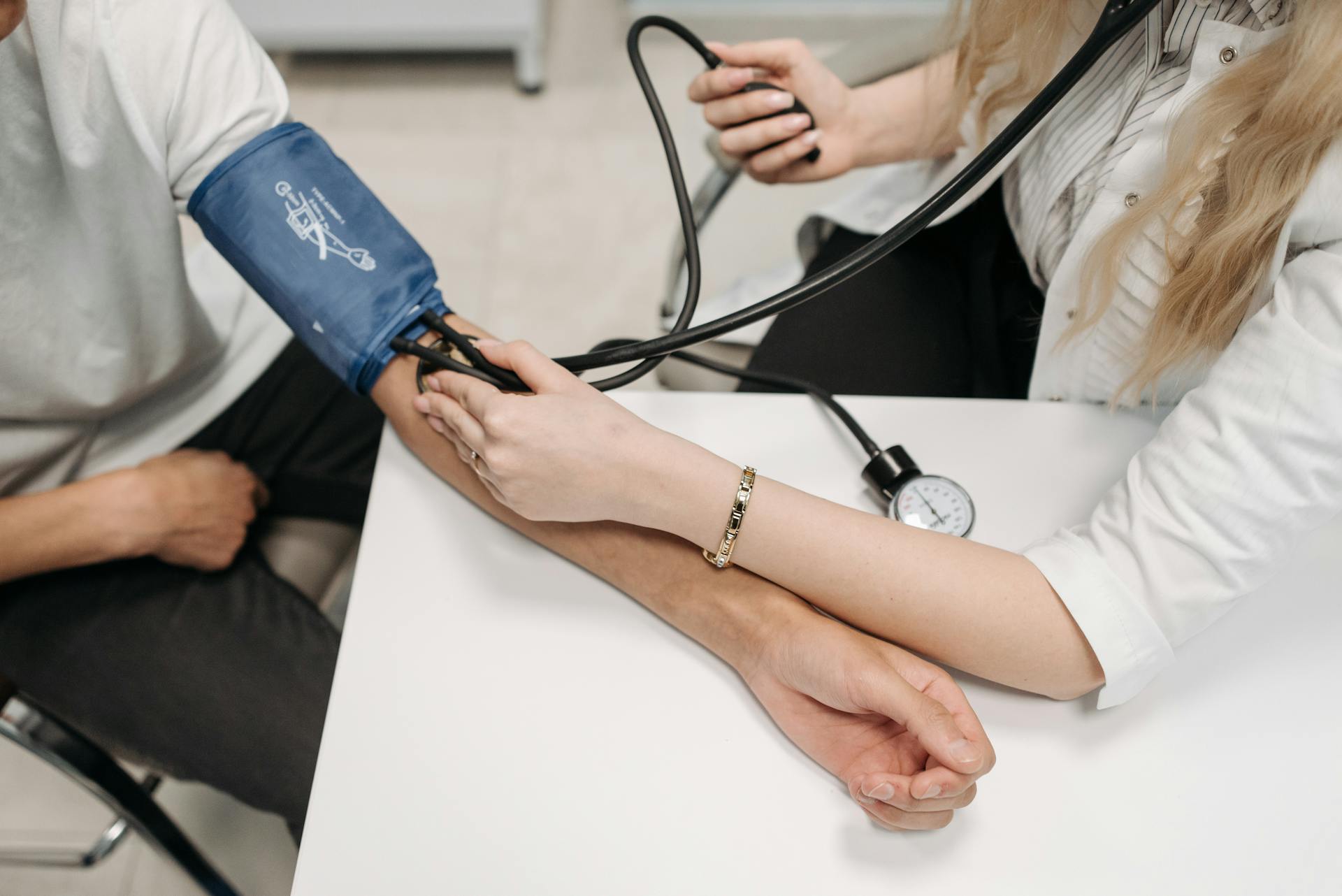 Clinica Sfăntul Nectarie Bucureşti - Medicină - Header